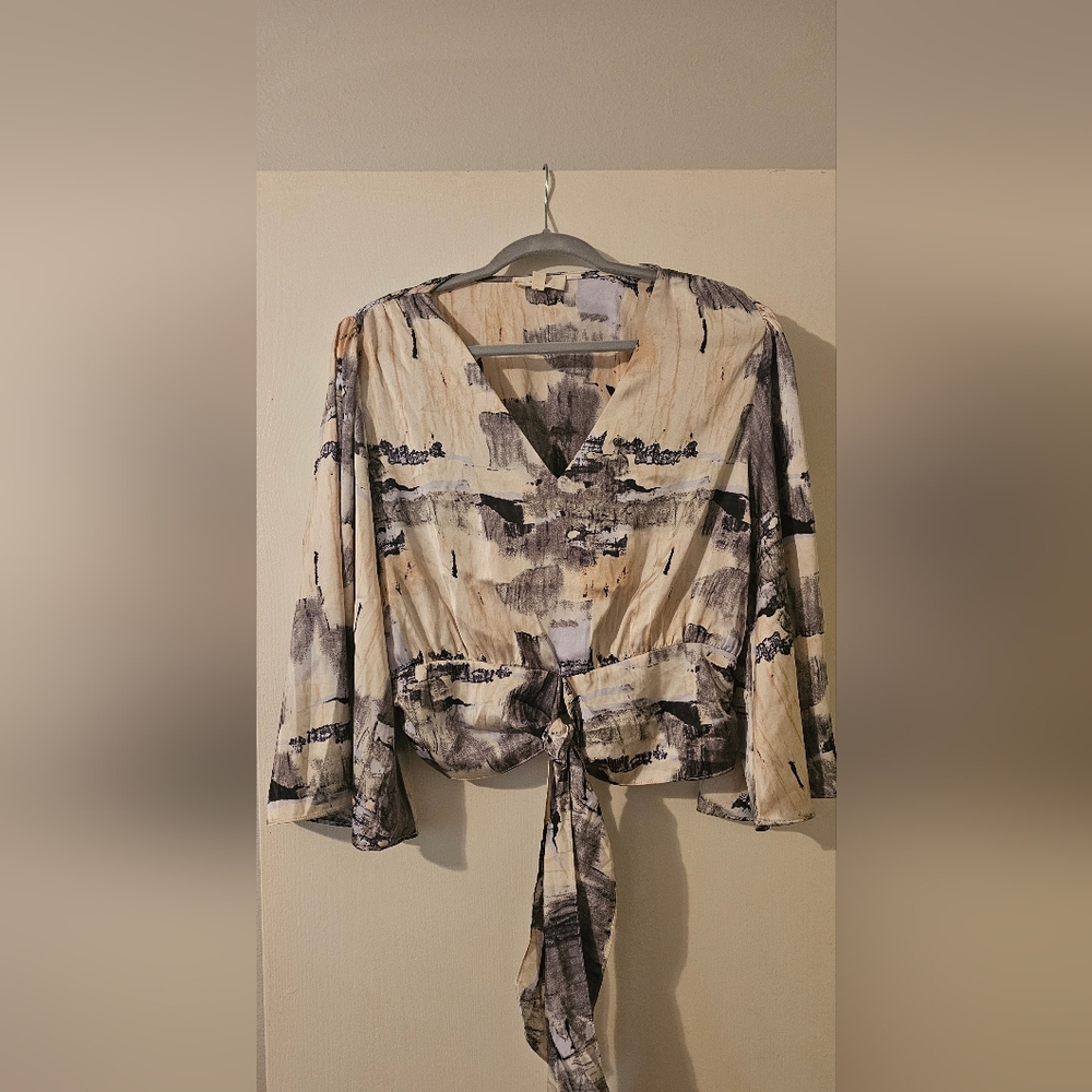 Abstract Print V-Neck Women's Top